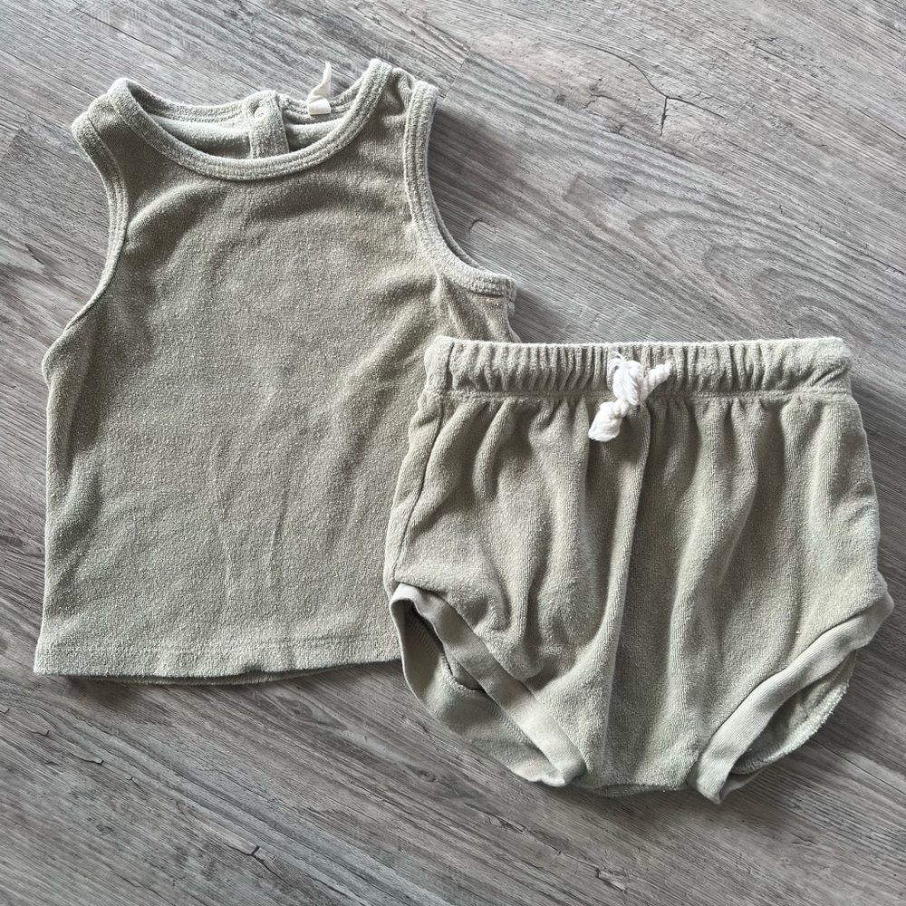 Quincy Mae Velour two-piece